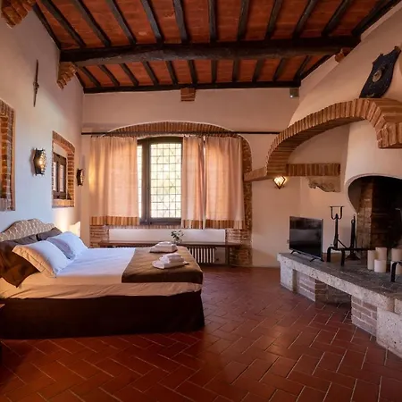 Borgo San Lorenzo A Linari * San Rocco a Pilli