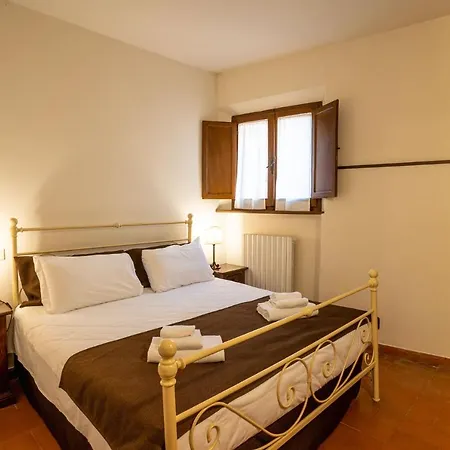 Borgo San Lorenzo A Linari * San Rocco a Pilli