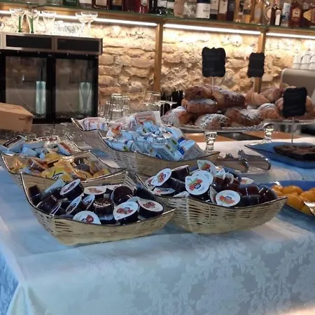 Borgo San Lorenzo A Linari * San Rocco a Pilli